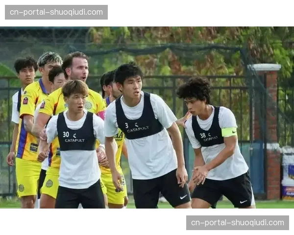 重庆铜梁龙性价比引援：5万欧元租借费凑齐5外援，升班马走务实路线