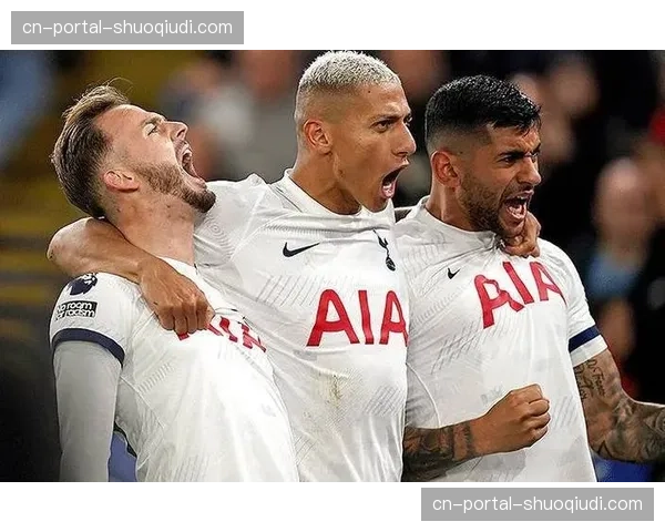 “欧战资格关键战前瞻：阿斯顿维拉与热刺的“争四”直接对话”