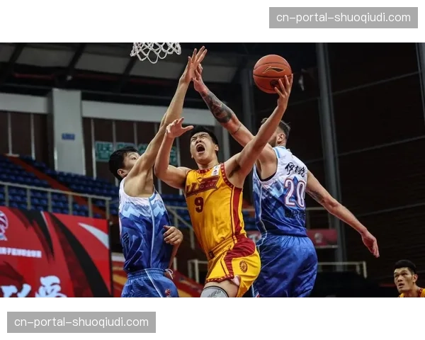 【2026年4月CBA联赛赛季攻防结构趋势·评论·观察观察：季后赛高强度下，国内后卫的破紧逼能力是否得到真正锤炼？